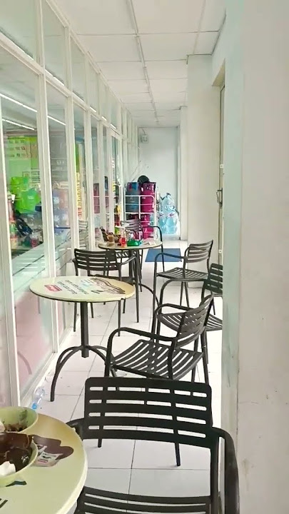 Enaknya Nongkrong Ngobrol Dimalam hari nih BESTie... #videoshort #janganlupasubscribe #indomaret