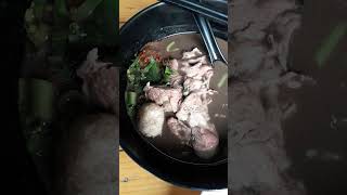 ก๋วยเตี๋ยวเรือเนื้อ Thai Noodle with Beef thicken soup (Thailand)