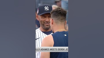 Willy Adames did not let the moment pass to meet his idol, Derek Jeter! 😃