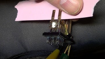 00305 contacts clean powered on