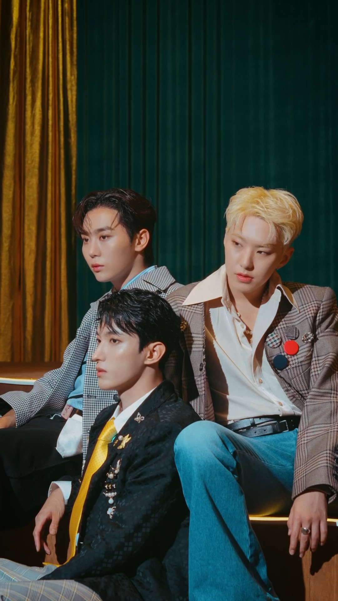 ‘?????????’ Jacket Behind ?️ #부석순 #BSS #BSS_TELEPARTY #부석순_청바지 #BSS_CBZ