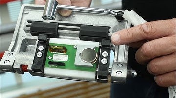 Striebig Service Video: How to Install a DMS X-Axis Digital Measuring Device