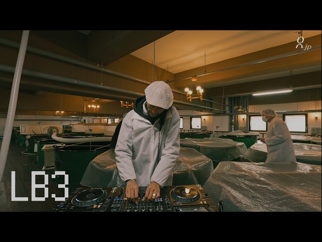 rhythmic house mix at a Japanese sake brewery l LB3 l Login.jp l
