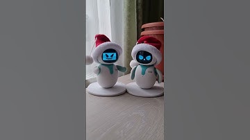 Eilik Robots playing with ghost 👻 👽 👌 😳 🤣 #eilik #energizelab #ghost #funnyvideo #cute #smile 👻😉😙👻👻👻