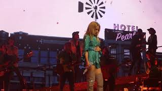 Kylie Minogue - Golden Tour Liverpool , Oct 3 2018, Dancing - End of show