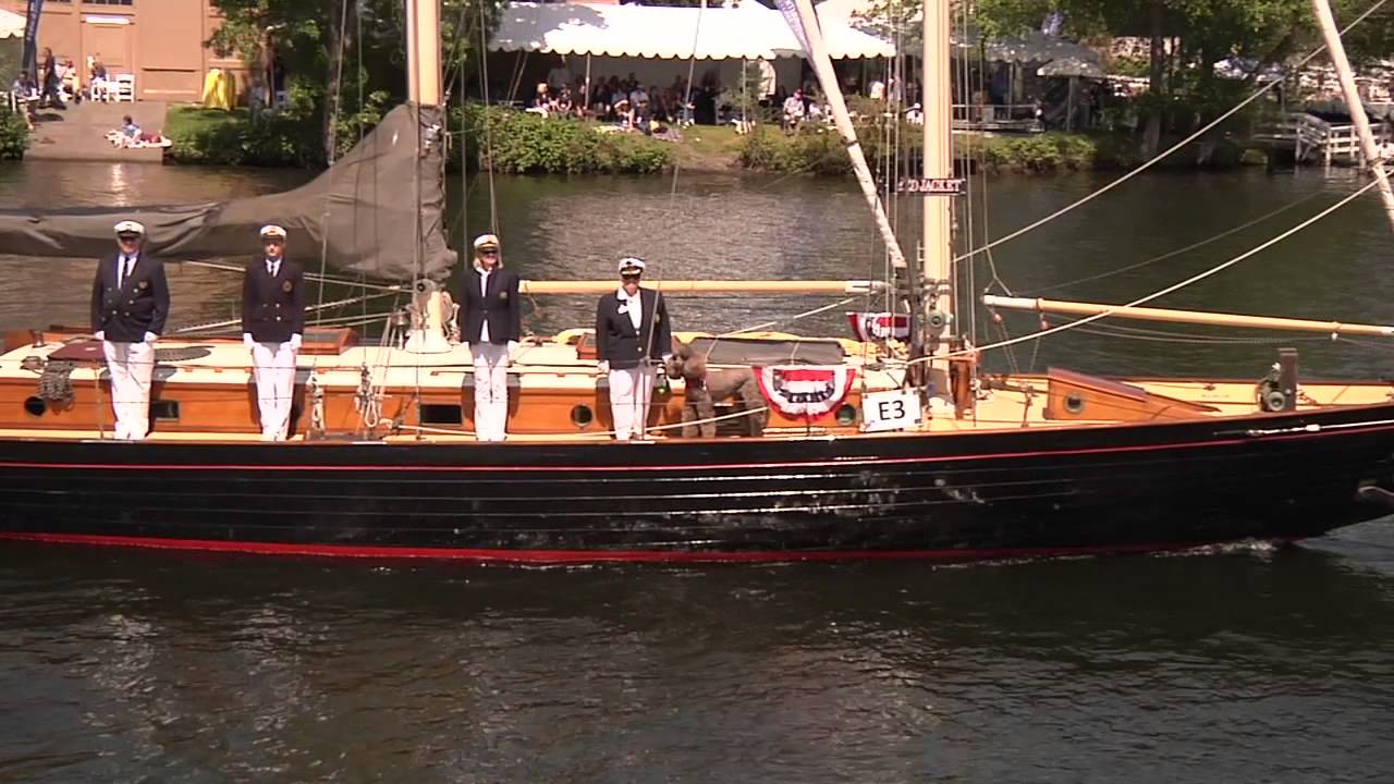 red jacket yacht