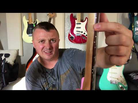 Video: Skirtumas Tarp Fender Ir Squier