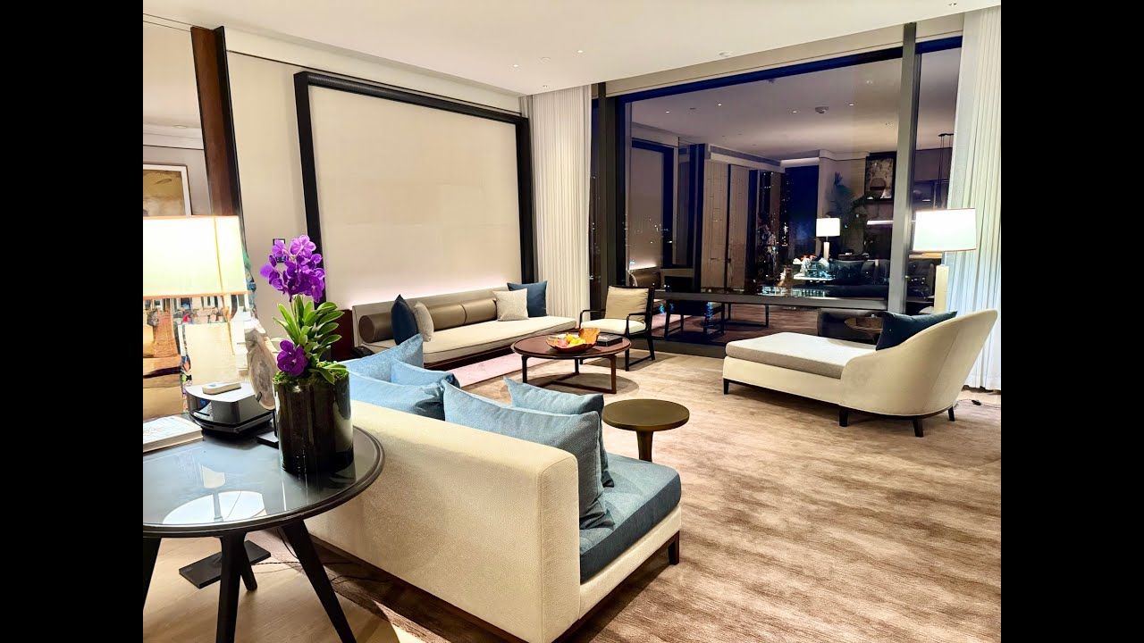 Tour Four Seasons Hotel Bangkok at Chao Phraya River Executive Suite