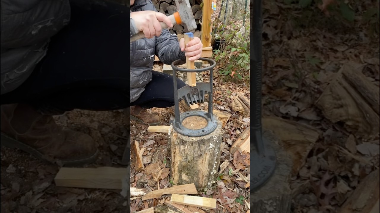 The best way to split kindling
