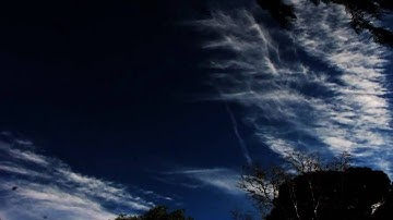 Interesting cirrus and trail frags drifting in time lapse V07110