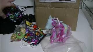 Pony mail #69. A long over due box opening.
