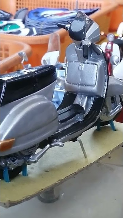 miniatur vespa excel 150