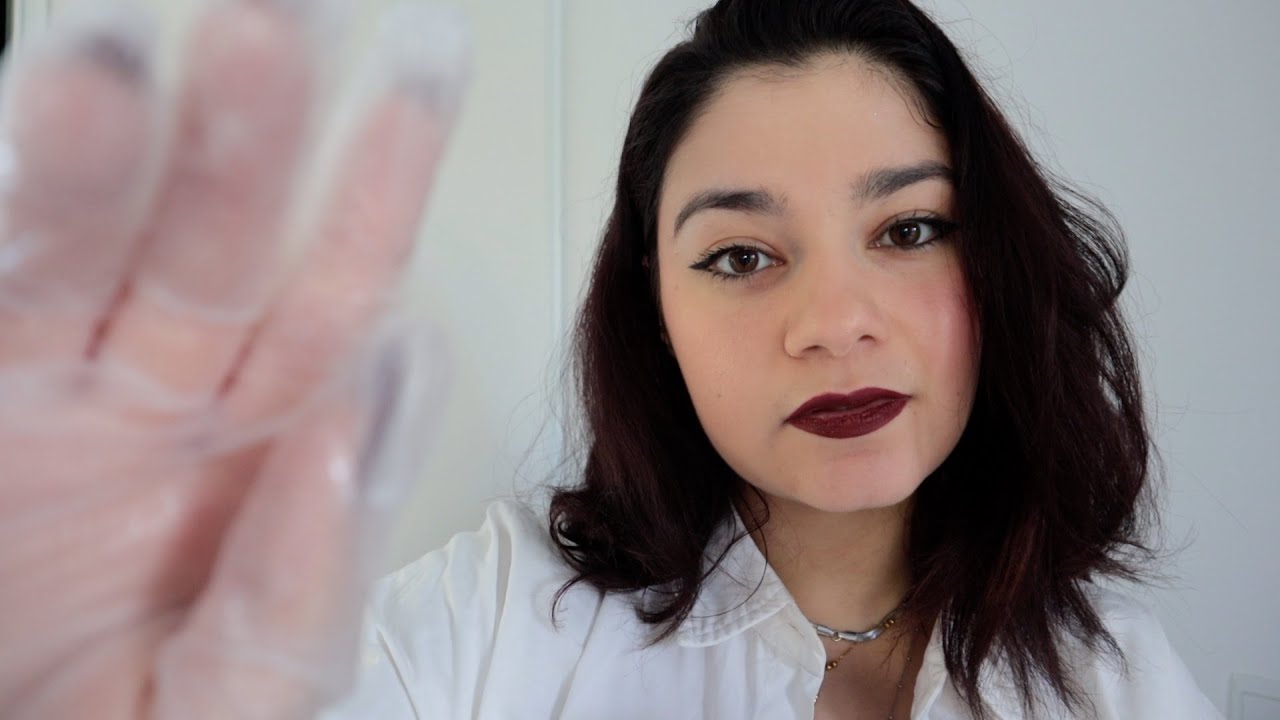 ASMR 👩🏻‍⚕️ RP / Dermatologue - J'examine doucement ta peau (gants, mousse, mouvement de main)