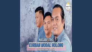 KORBAN MODAL HOLONG