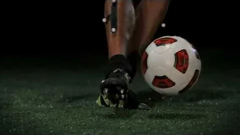 Cristiano Ronaldo tested to the limit | Al límite [CASTROL]