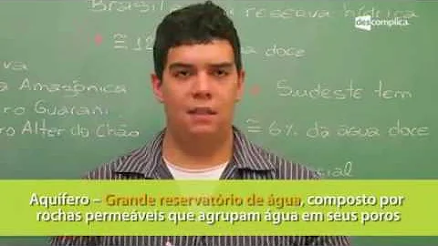 Quais fatores contribuem para que enquanto algumas regiões no Brasil possuem água em abundância outras sofrem pela sua escassez?