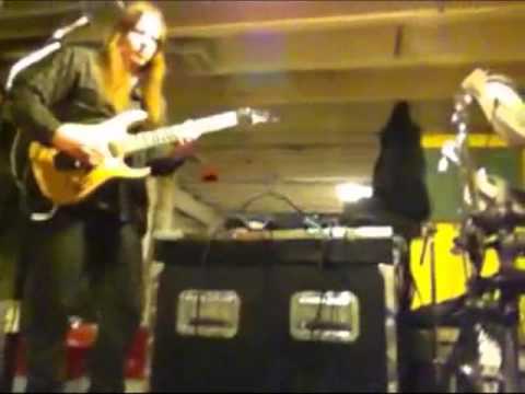 Guitar sounds like bagpipes/Goofing off