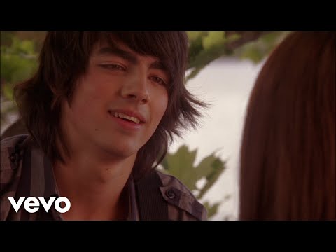 \"Play My Music\" Performance! 🎸🎤 | Camp Rock Throwback | Connect 3 | @disneychannelmusic