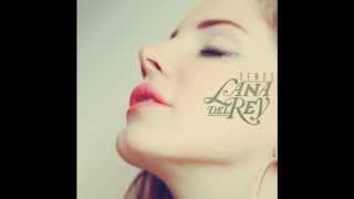 Download Lagu Lana Del Rey - Dark Paradise (HQ Demo Version) MP3