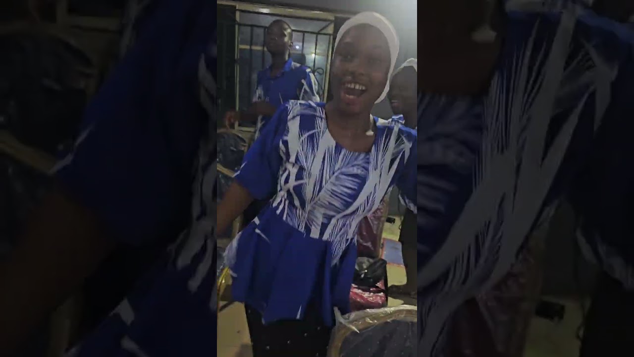 Praise session with min. Damola levite