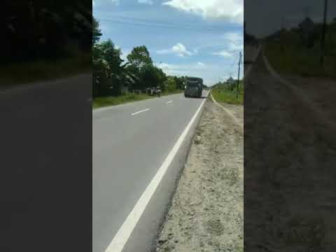  Truk  oleng  di sempadong YouTube