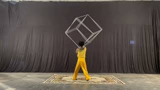 Cube juggling act