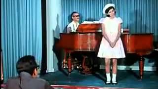 اغنية صغيرة على الحب لسعاد حسنى