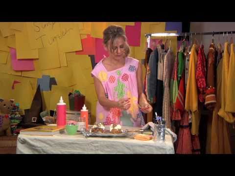 Amy Sedaris Makes Potato Ships