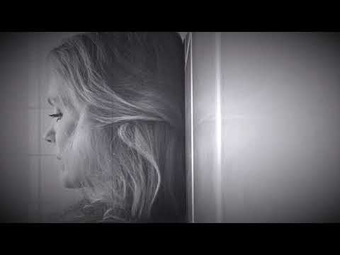Putar You'll Never Walk Alone - Ane Brun