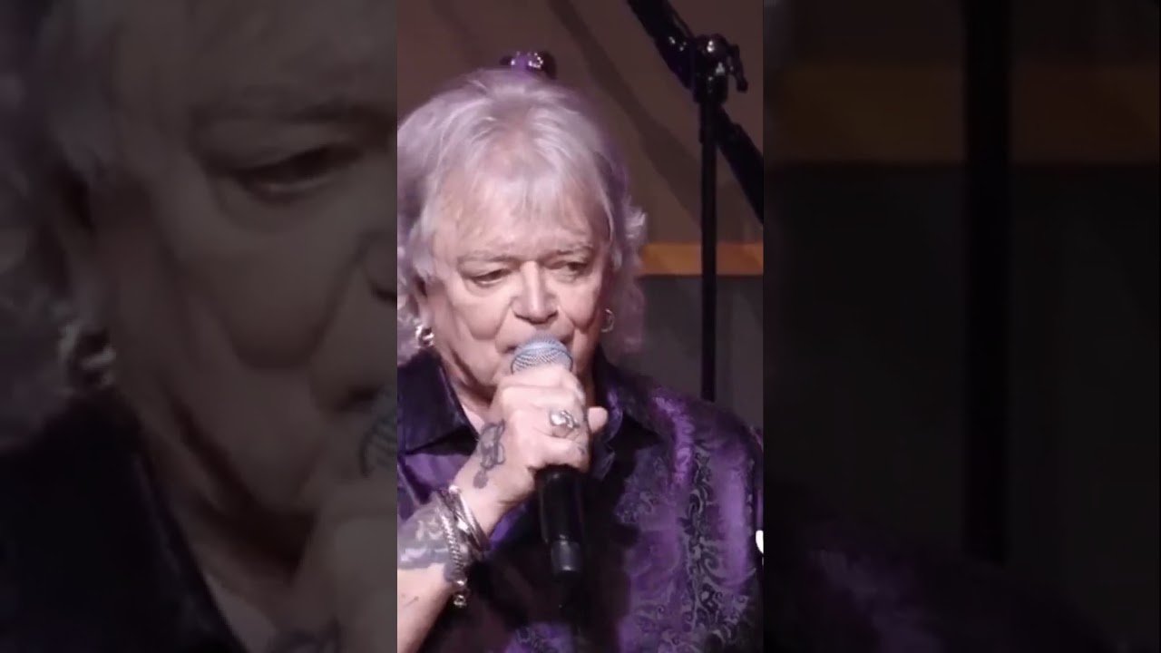 Everyday we fall more Lost in Love with you all 😉💕