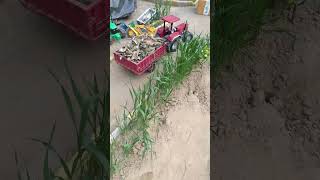 Mahindra Arjun tractor khet mein #loadingtrolley #video