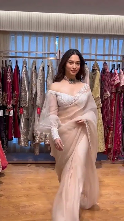 Tamanna Saree Navel Actress Cleavage South Indian #viral #bollywood #navel