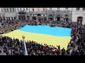 У Львові молодь заспівала Державний Гімн України!