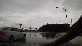 2015 NISSAN Altima nearly crashes in roundabout - Fort Myers, Florida