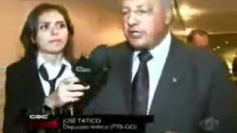 CQC.flv cachaça na cesta básica e o congresso assinou sem ler