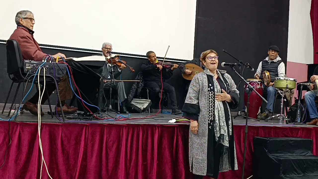 من ضي بهاك للمطرب محمد الحياني بالصوت الجميل  الأستاذة حياة.   (تمرين نادي إيقاع للطرب الاصيل)