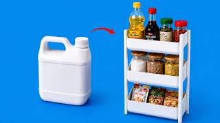 Cut up old plastic boxes and turn them into incredibly useful items.DIY projects