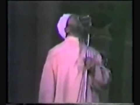 الشيخ كشك يا أمريكا إن للإسلام رب إسمه الله رائع