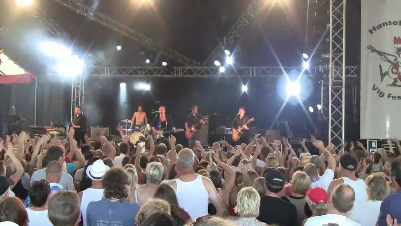 Michael Falch "SuperLove" Live 2010