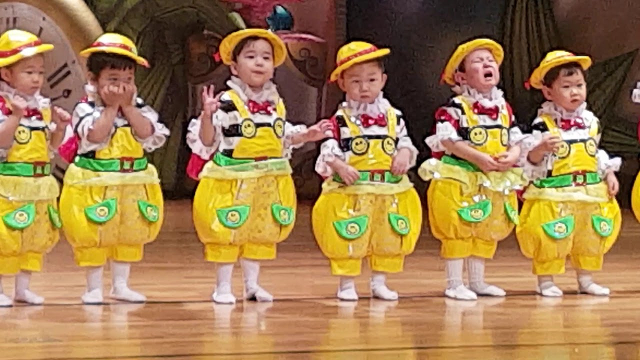 hun's 3살 재롱잔치 - 아기돼지삼형제