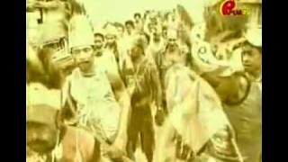 Edo Kondologit - Aku Papua (cipt. Franky Sahilatua)