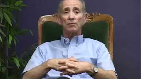 Journey from Mindlessness to Mindfulness_Themes from "A Course in Miracles"