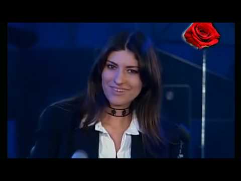 Laura Pausini -  Escucha Tu Corazón