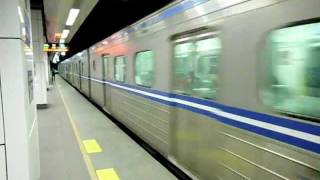 台鐵1197次EMU600型區間車離站(松山).avi