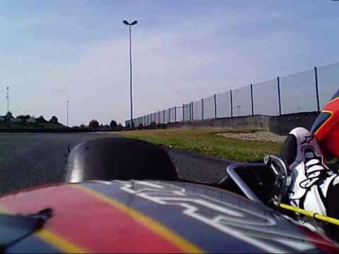 Onboard Video IcA 100 - Marcel Bertram Jolly Kart / Parilla / Bridgestone Aufgenommen am 18. September 2009 in der Motorsport Arena Oschersleben. Visit my Website: www.marcelbertram.com