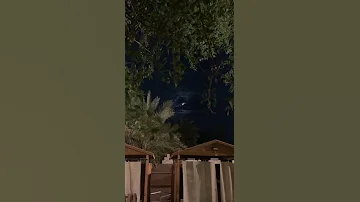 مشي نطلع ع القمر 