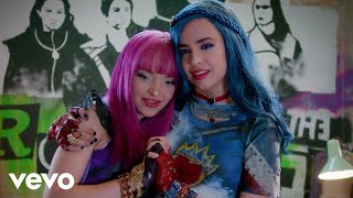 Смотреть клип Dove Cameron, Sofia Carson - Space Between