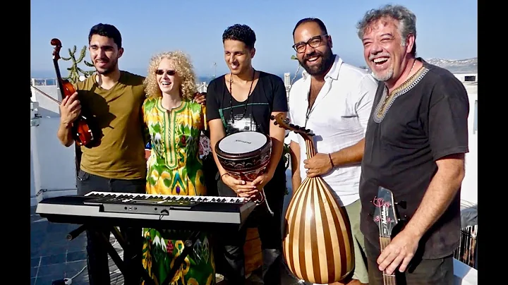 Nancy Ruth Music in Morocco - "Just Can't Let It G...