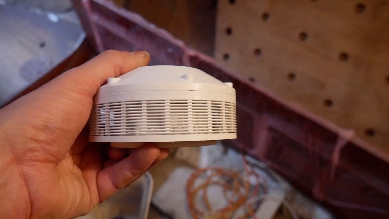 #74 - New dorade vents and trying to polish old fuel filler deck hardware