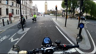 London before rush hour. Triumph Street/Speed Twin 900cc Bonneville